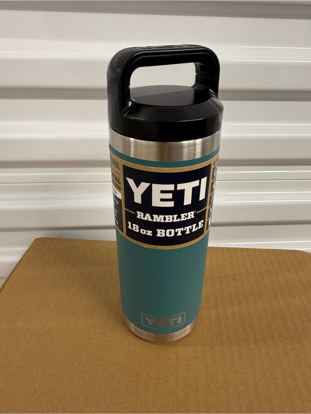 NWT River Green YETI Rambler 18 oz Bottle